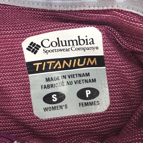 Columbia Titanium 1/4 zip polyester top small - Picture 3 of 5